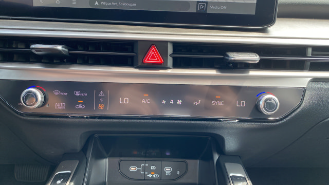 New 2026 Kia Sorento X-Line EX AWD/4WD image 18