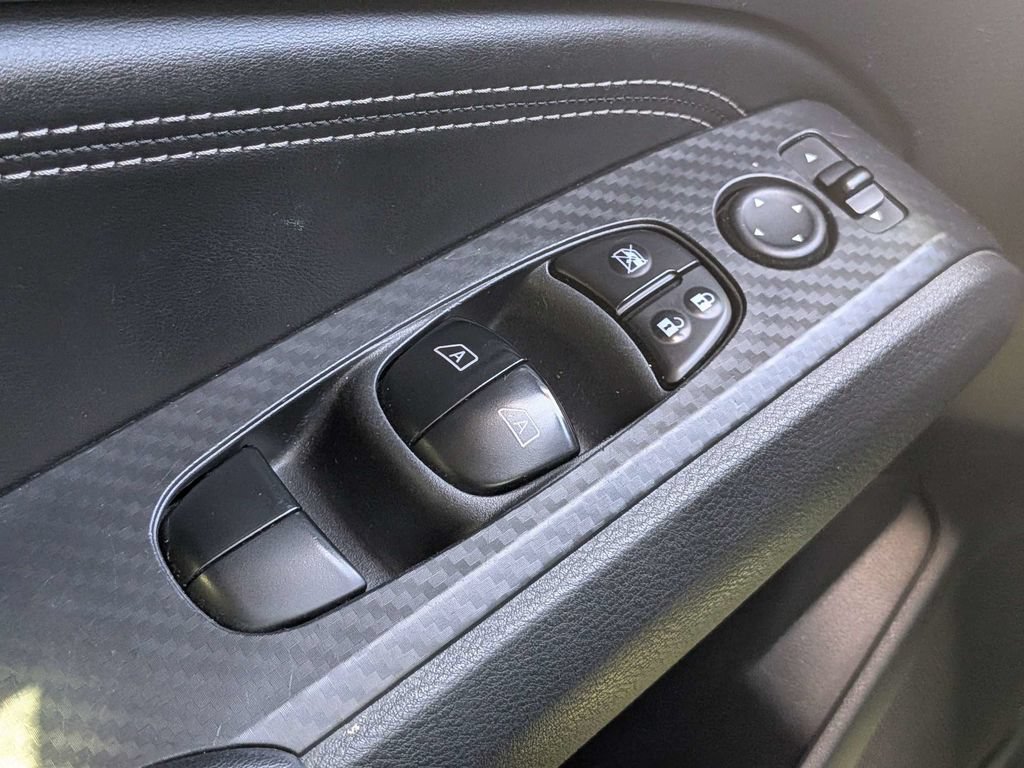 Used 2019 Nissan Altima 2.5 SL FWD image 25