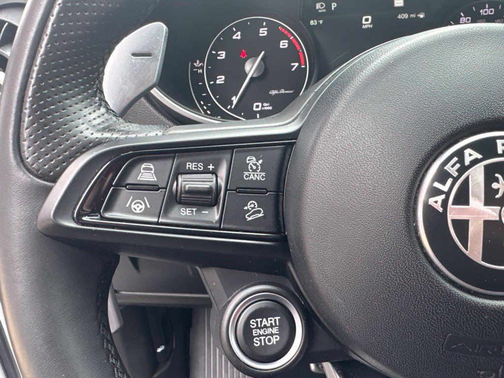 Used 2023 Alfa Romeo Stelvio Veloce AWD/4WD image 35