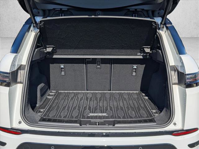 Used 2024 Land Rover Range Rover Evoque Dynamic SE image 6