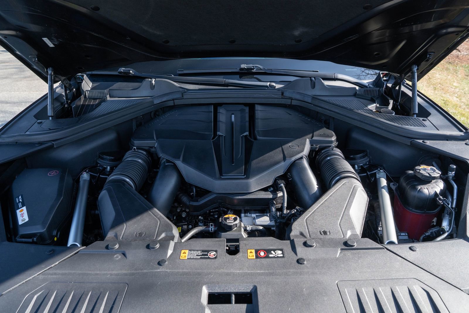 Used 2023 Genesis GV80 3.5T w/ Advanced Package image 14