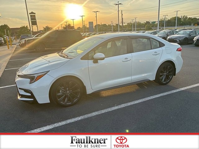 Used 2024 Toyota Corolla SE FWD image 14