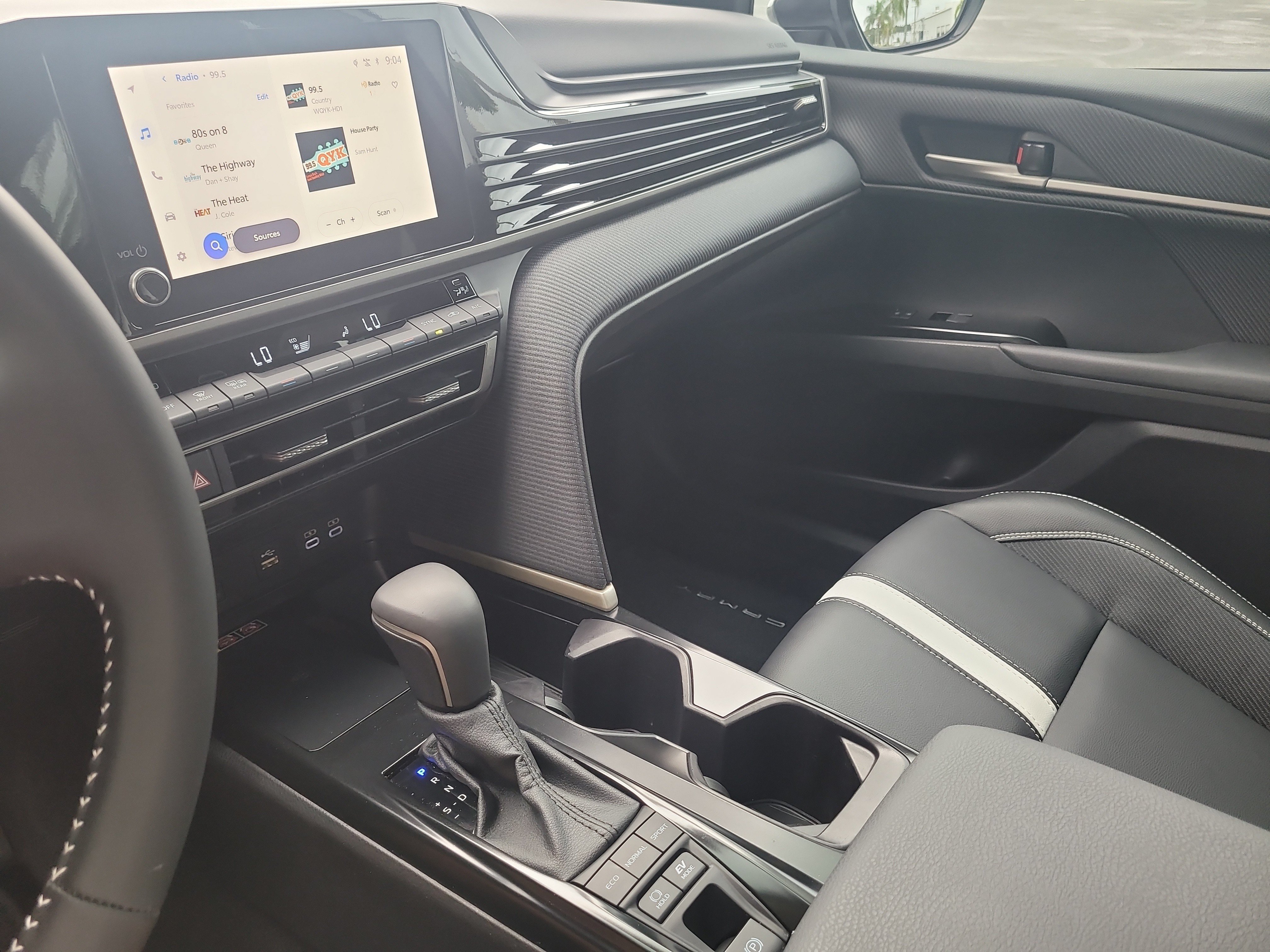 Certified 2026 Toyota Camry SE FWD image 20
