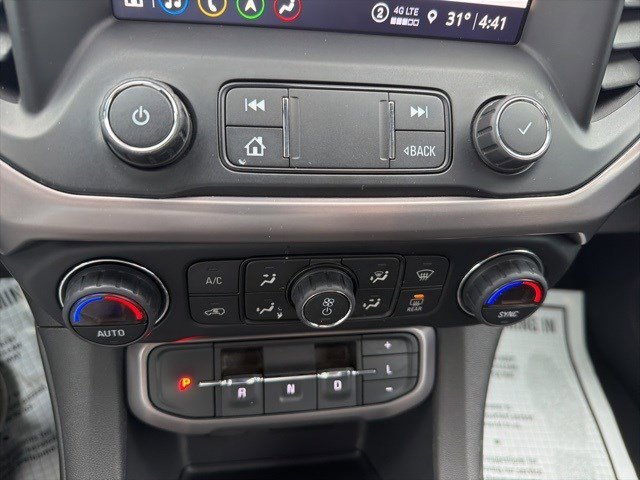 Used 2021 GMC Acadia AT4 w/ Technology Package image 26