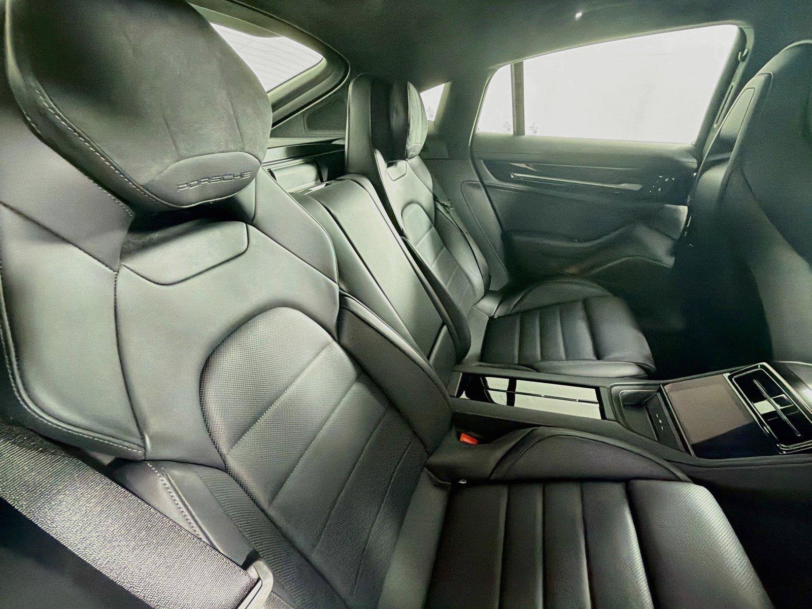 Certified 2025 Porsche Panamera GTS AWD/4WD image 27