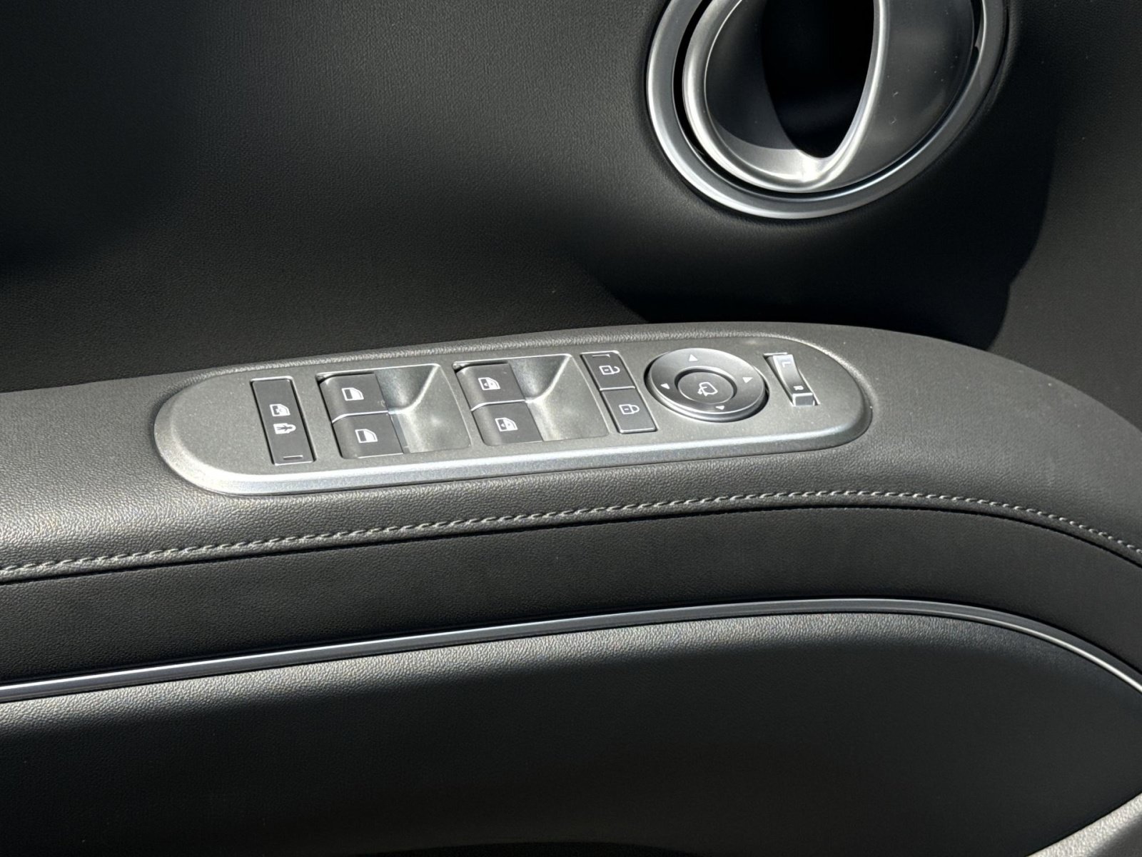 New 2027 Hyundai Palisade Limited AWD/4WD image 15