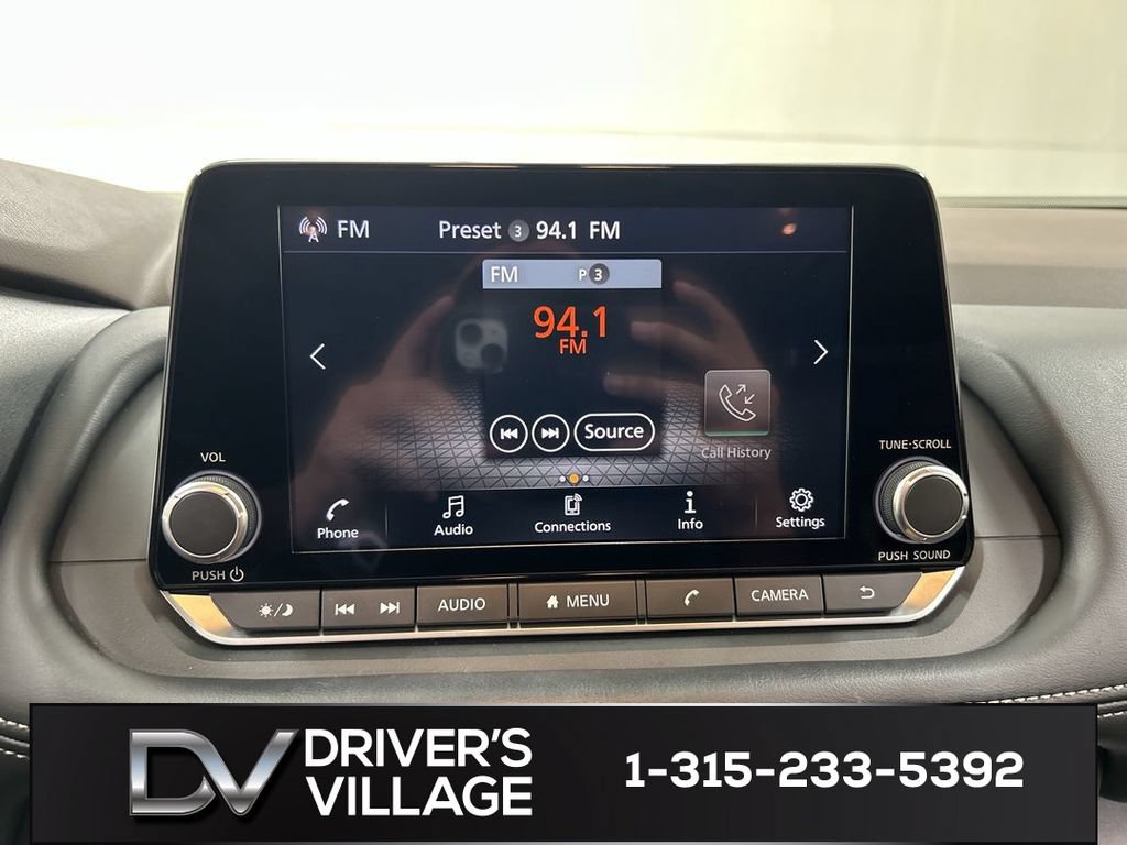 Used 2023 Nissan Rogue SV w/ SV Premium B Package AWD/4WD image 14