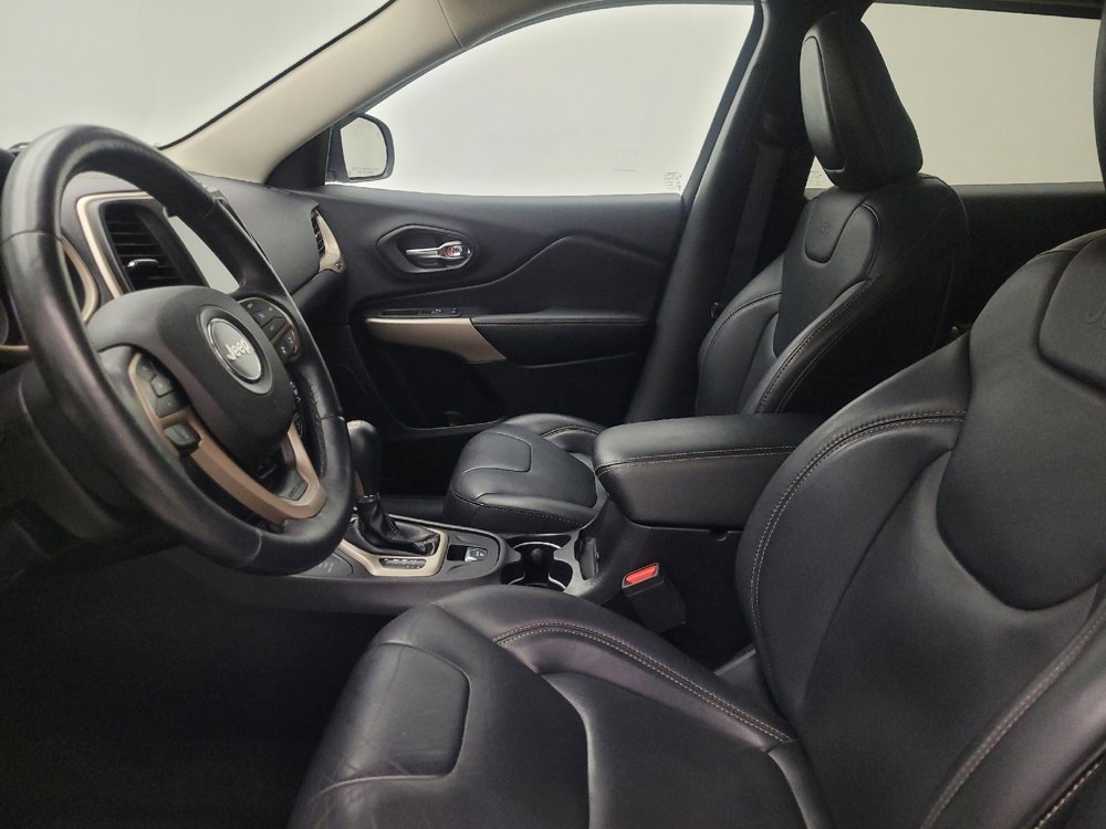 Used 2018 Jeep Cherokee Limited w/ Technology Group image 17