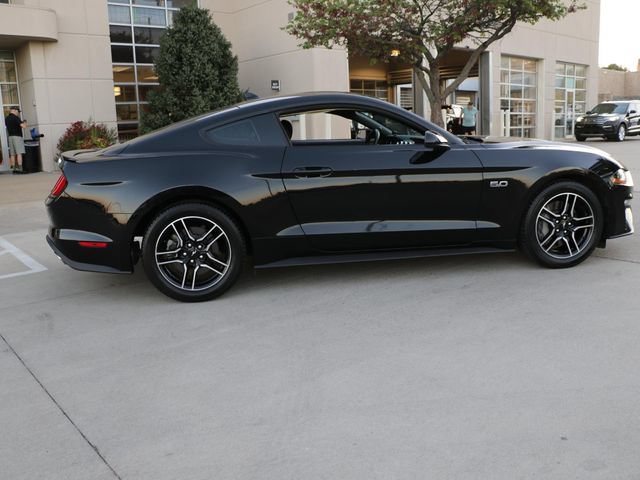 Used 2020 Ford Mustang GT RWD image 7