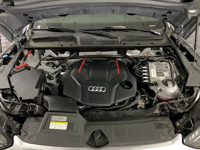 Used 2023 Audi SQ5 Prestige w/ Prestige Package image 40