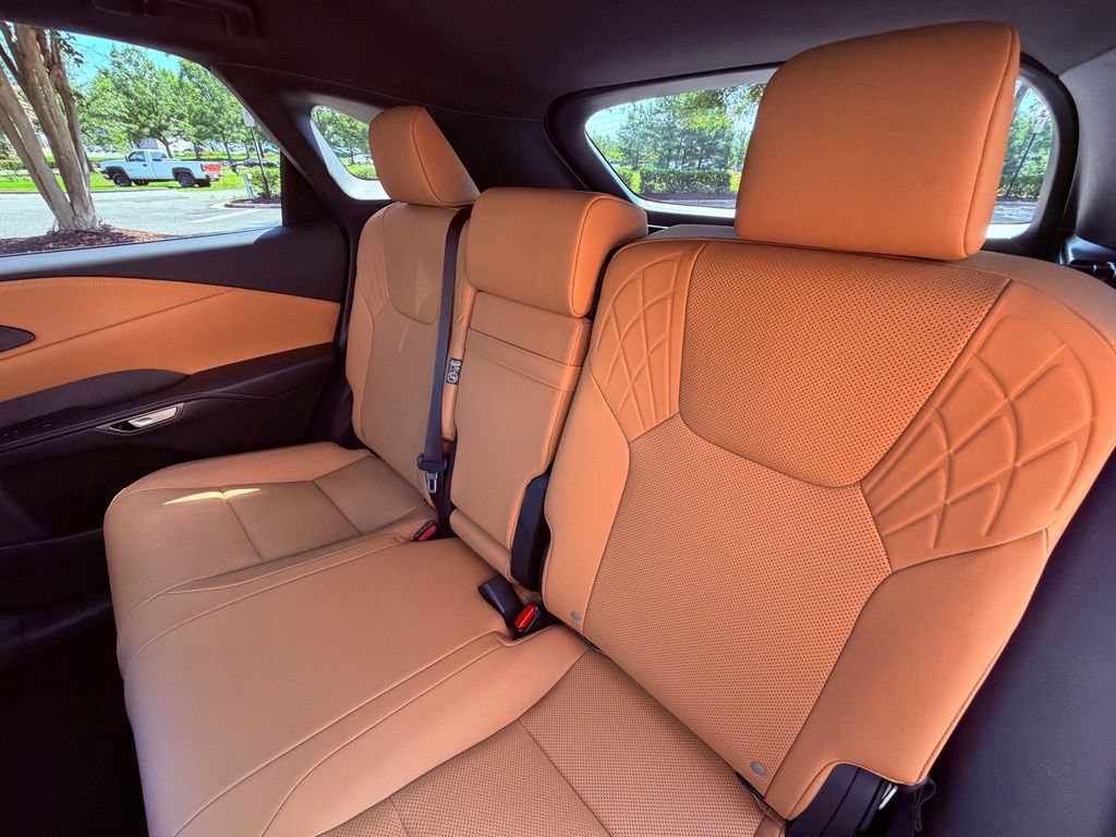 Certified 2025 Lexus RX 350 Premium FWD image 15