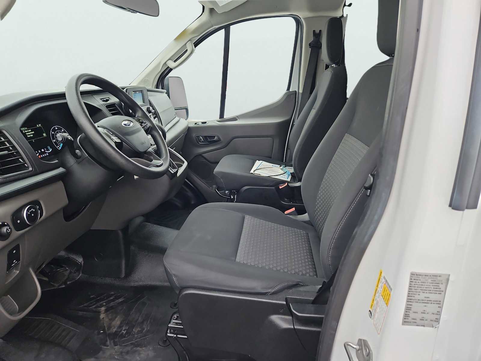 Used 2024 Ford Transit 250 Low Roof w/ Exterior Upgrade Package image 26