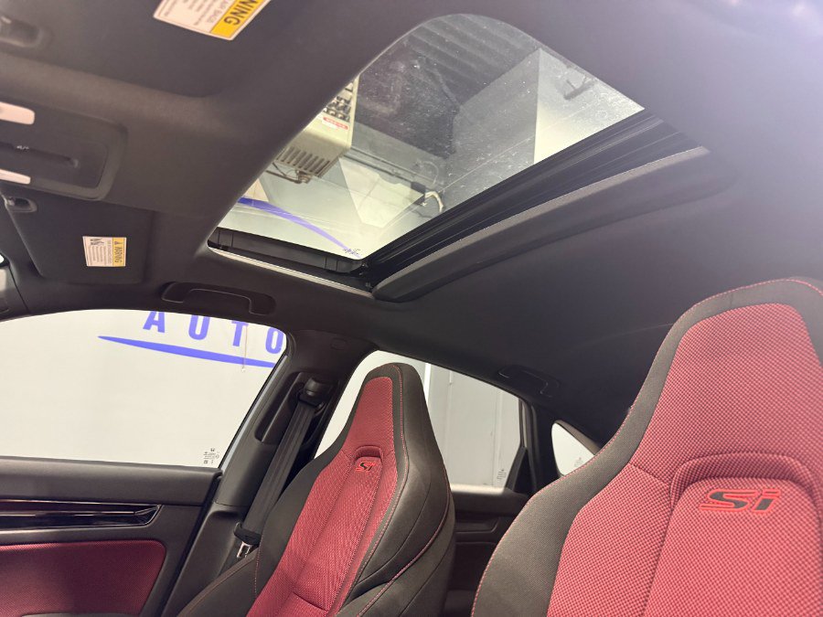 Used 2024 Honda Civic Si image 12