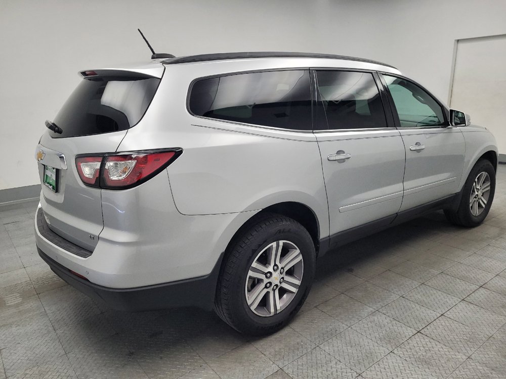 Used 2017 Chevrolet Traverse LT FWD image 9