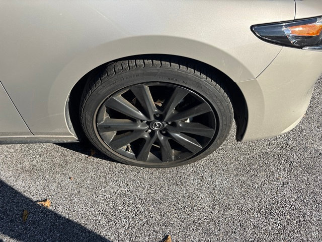 Used 2025 MAZDA MAZDA3 s FWD image 10
