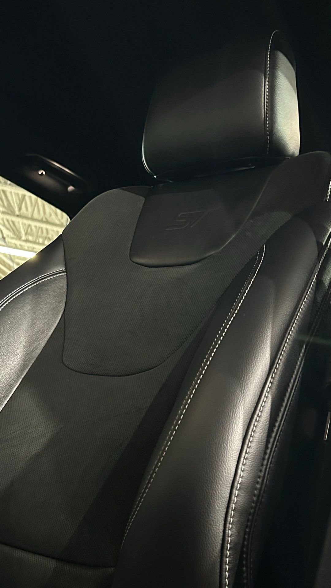 Used 2020 Ford Edge ST w/ Equipment Group 401A AWD/4WD image 48