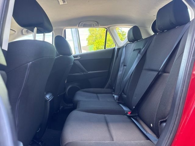 Used 2013 MAZDA MAZDA3 i Touring FWD image 11