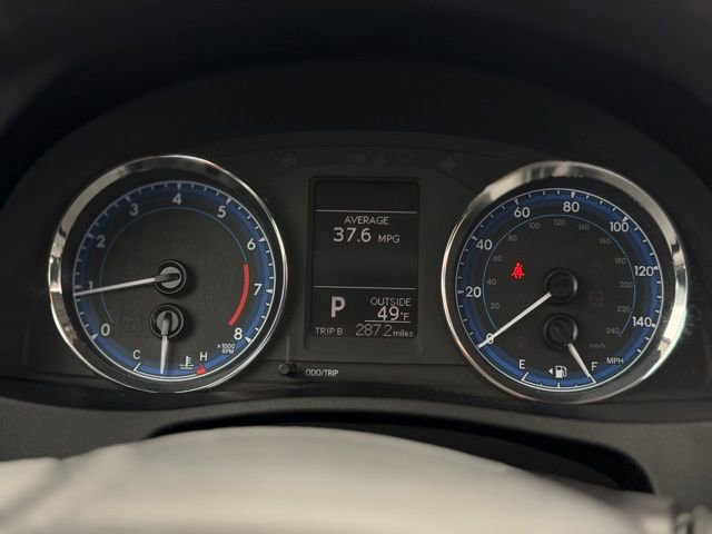 Used 2017 Toyota Corolla LE w/ Carpet Mat Package (TMS) image 26