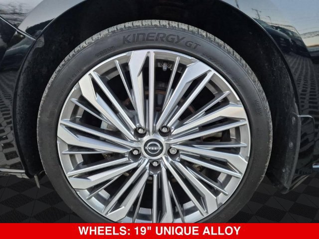 Certified 2023 Nissan Altima 2.5 SL AWD/4WD image 11