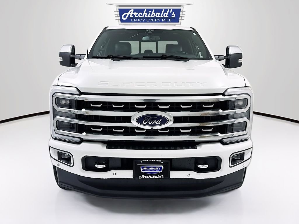 Used 2024 Ford F350 Platinum image 2