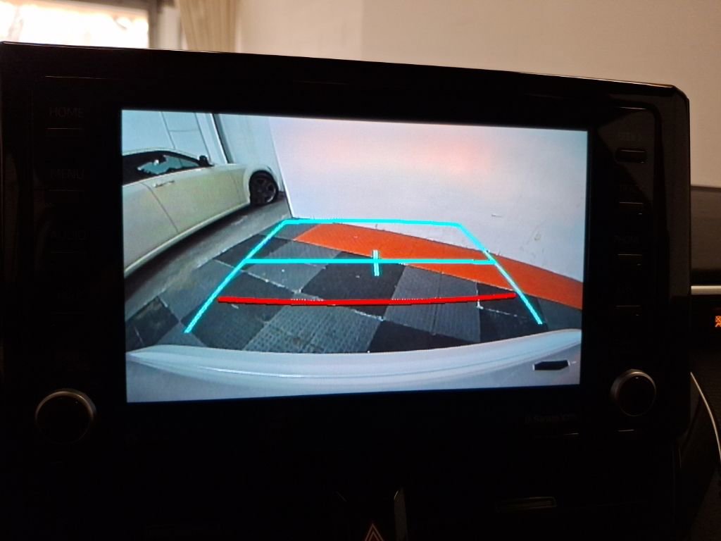 Used 2022 Toyota Corolla LE w/ LE Convenience Package image 25