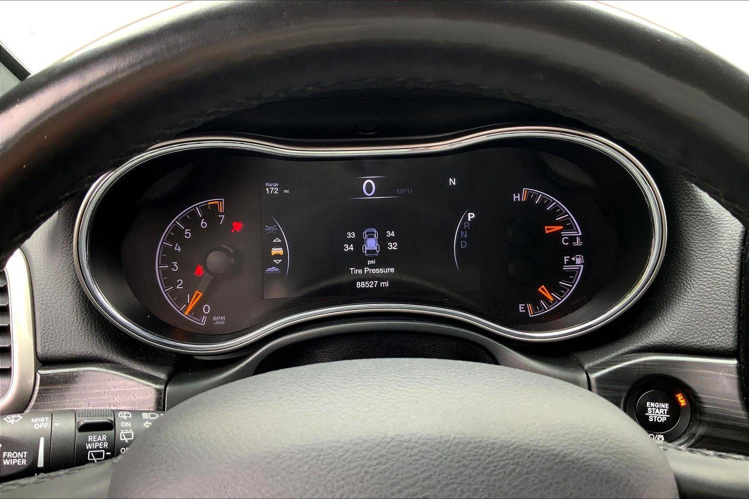 Used 2020 Jeep Grand Cherokee Laredo w/ Quick Order Package 2BN North image 19