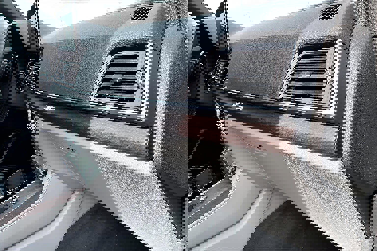 Used 2024 Audi Q5 2.0T Premium Plus image 18