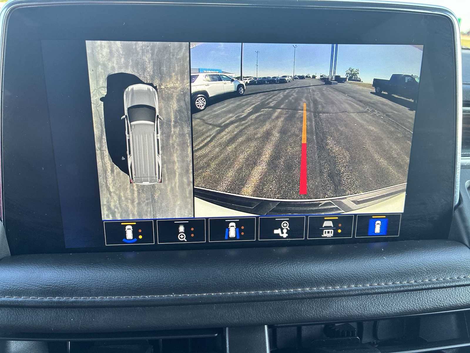 Used 2023 Chevrolet Tahoe High Country image 14