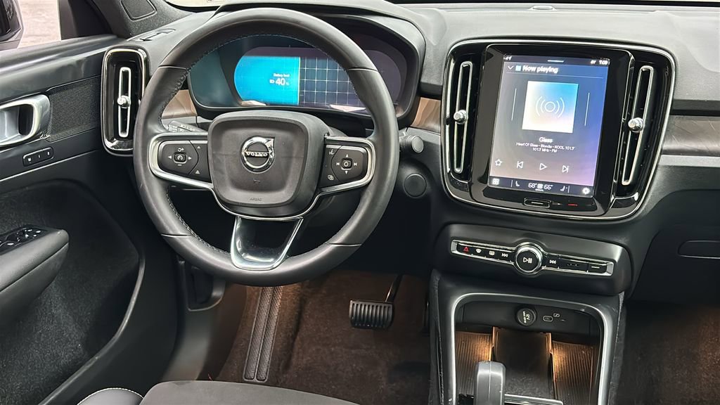 Used 2023 Volvo C40 P8 Recharge Plus AWD/4WD image 7