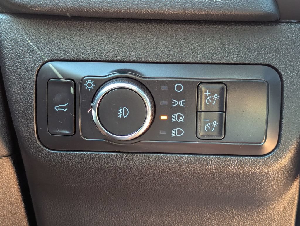 Used 2022 Ford Escape SEL w/ SEL Stealth AWD Package image 13