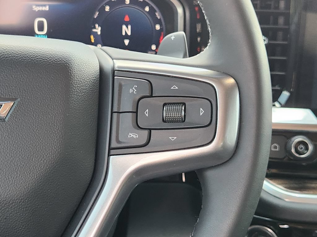 Used 2026 Chevrolet Silverado 1500 RST AWD/4WD image 27