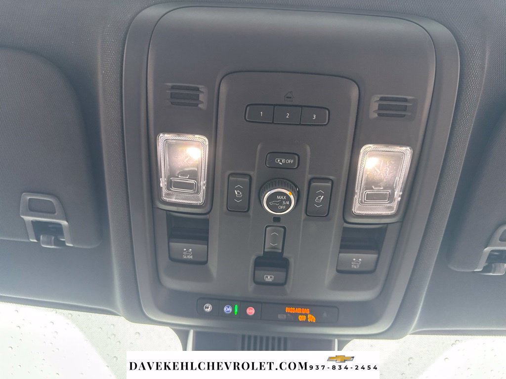 Used 2024 Chevrolet Tahoe High Country AWD/4WD image 14