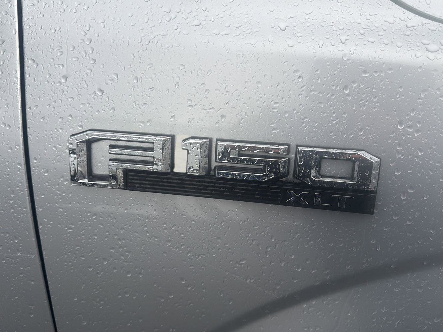 Used 2018 Ford F150 XLT w/ Equipment Group 302A Luxury AWD/4WD image 10