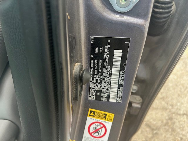 Used 2019 Toyota Highlander LE FWD image 10