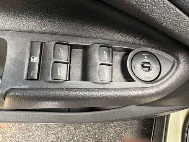 Used 2013 Ford Escape SE FWD image 16
