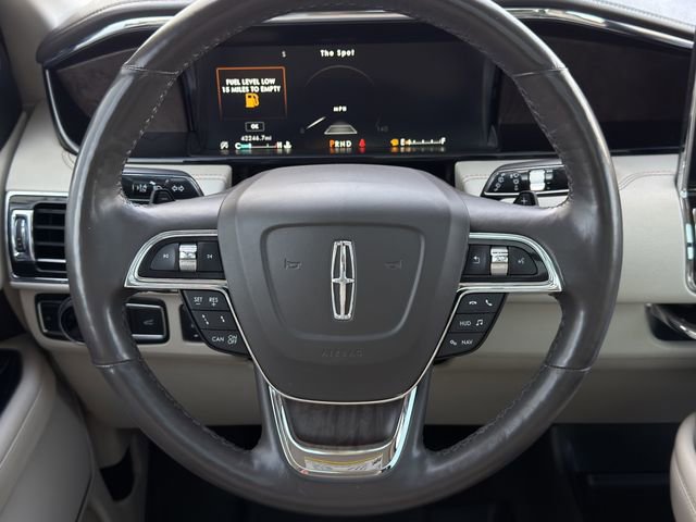 Used 2018 Lincoln Navigator Reserve w/ Technology Package image 13