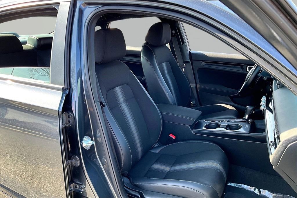 Used 2023 Honda Civic Sport image 21