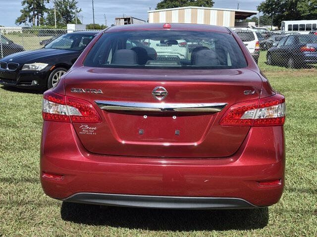 Used 2015 Nissan Sentra SV FWD image 4