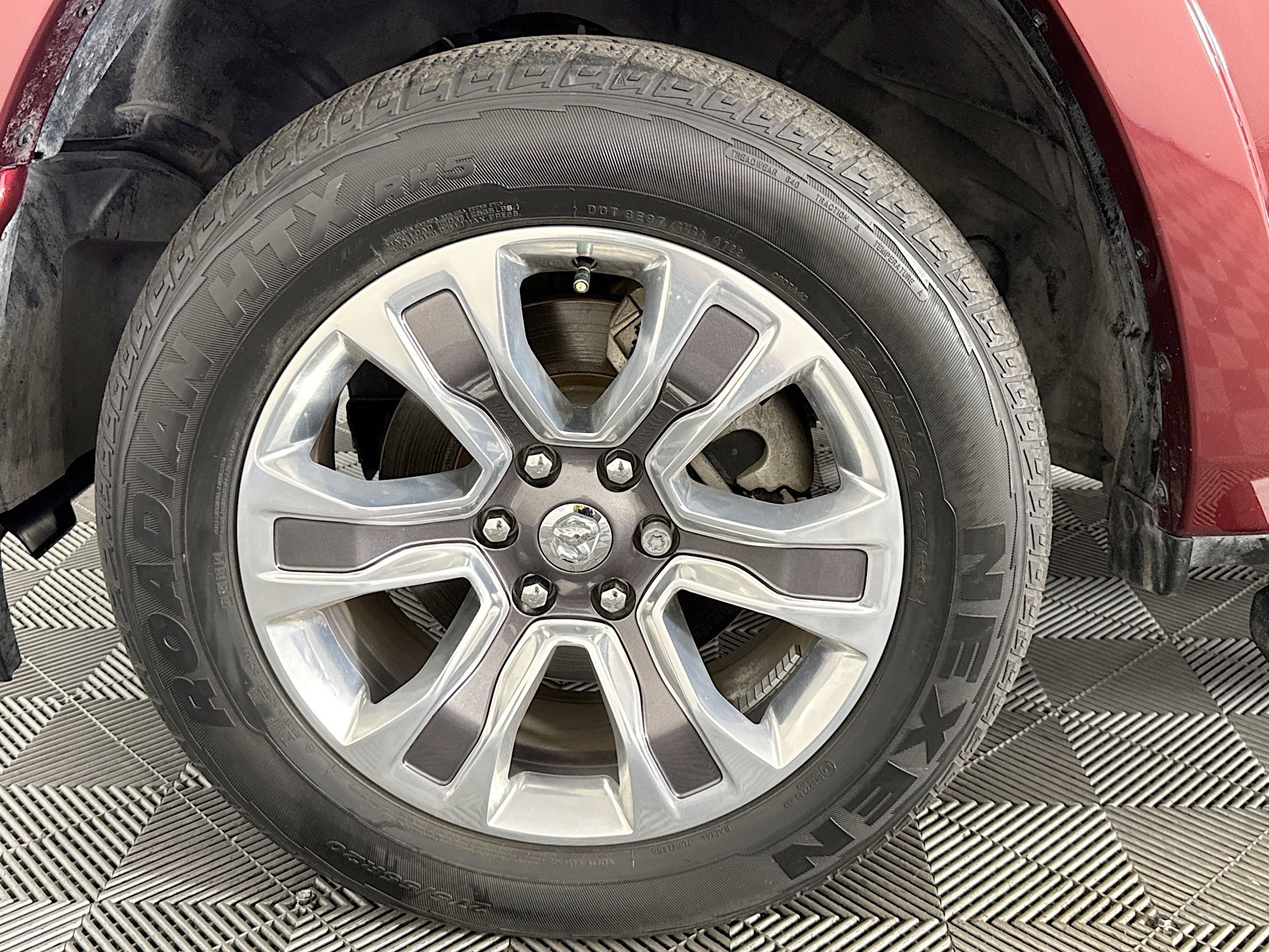 Used 2022 RAM 1500 Limited w/ Body Color Bumper Group AWD/4WD image 67