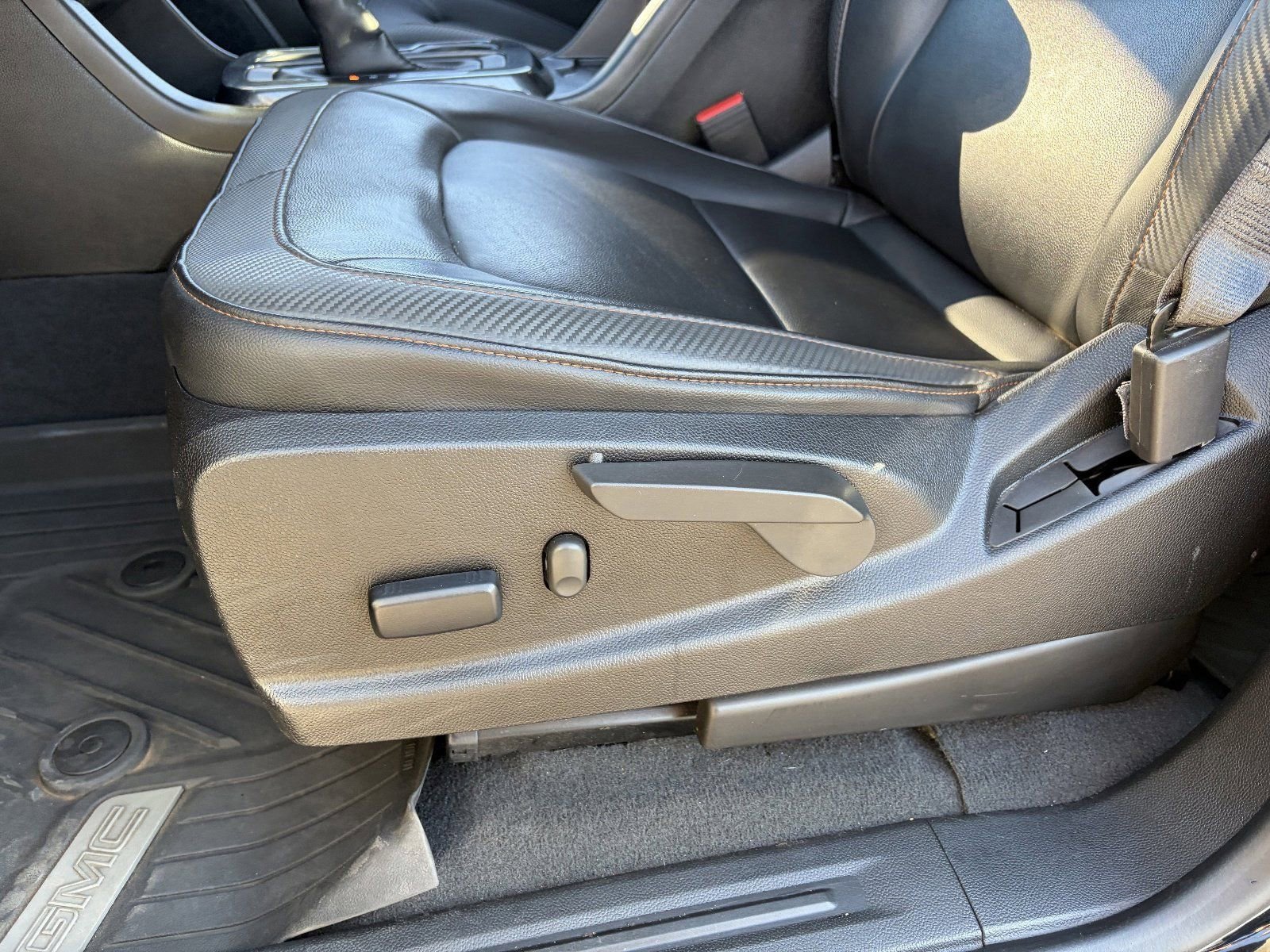 Certified 2022 GMC Canyon AT4 AWD/4WD image 22