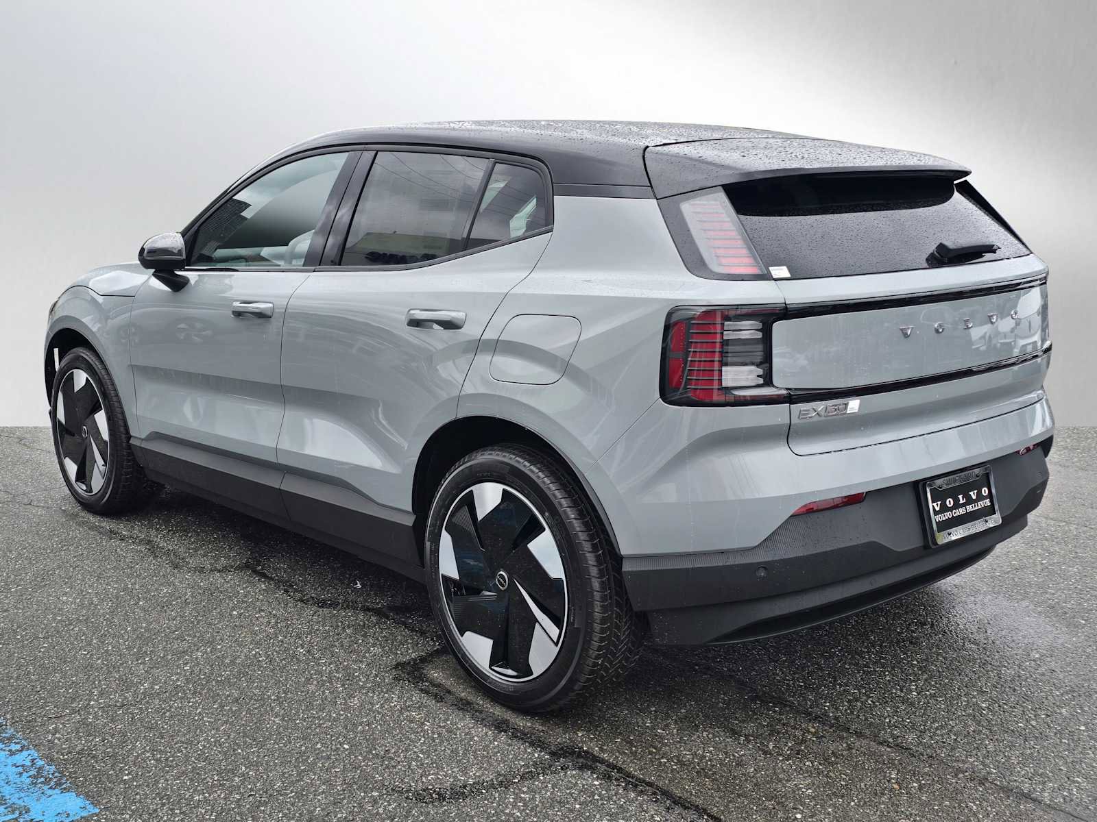 New 2026 Volvo EX30 Plus w/ Climate Package AWD/4WD image 5