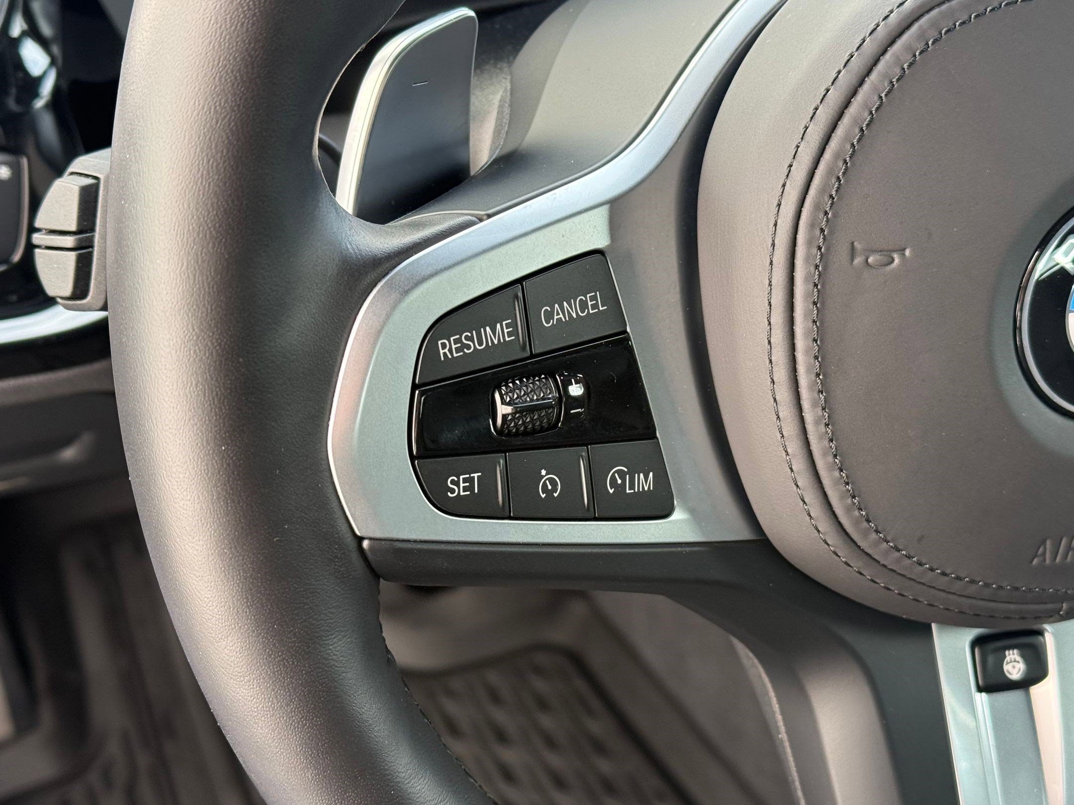 Certified 2025 BMW Z4 M40i w/ Premium Package image 14