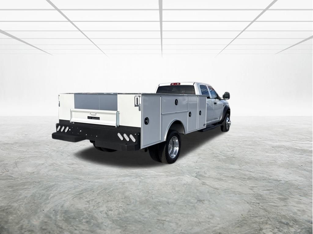 New 2026 RAM 5500 Tradesman w/ Chrome Appearance Group image 3