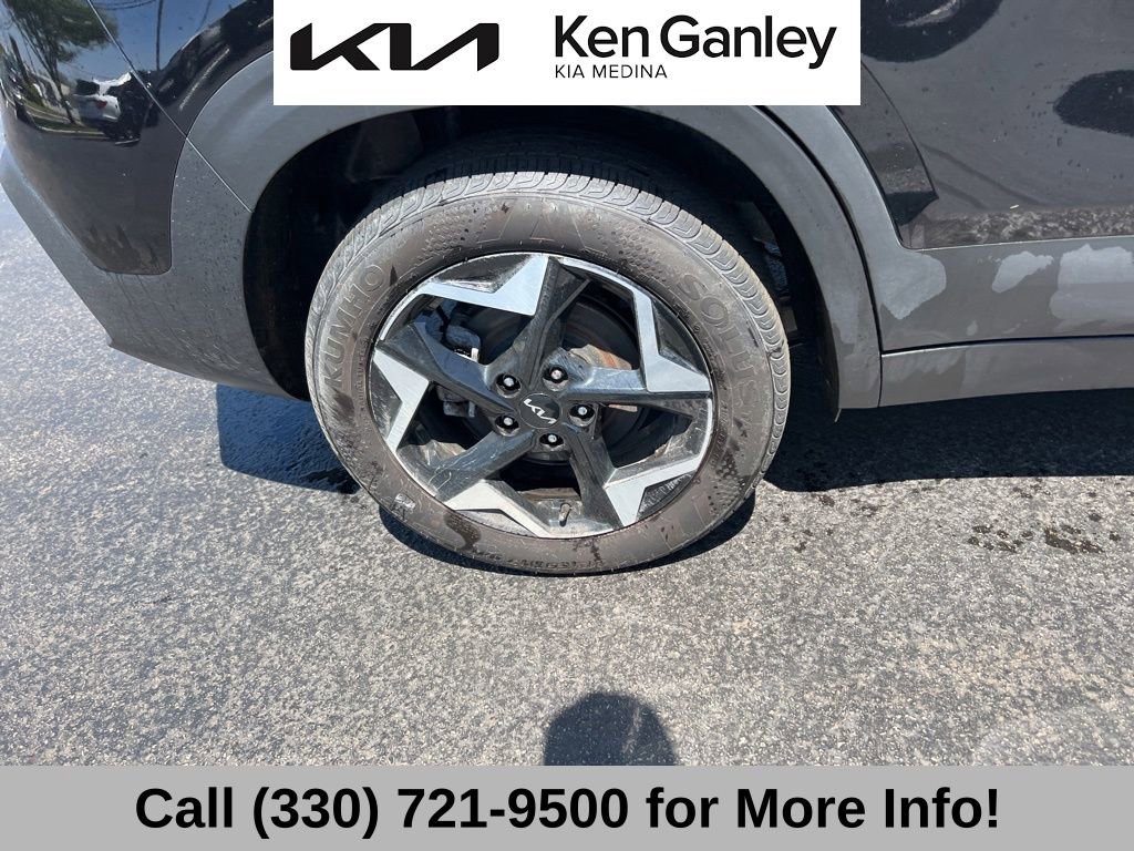 Certified 2025 Kia Seltos EX w/ EX Sunroof Package AWD/4WD image 23