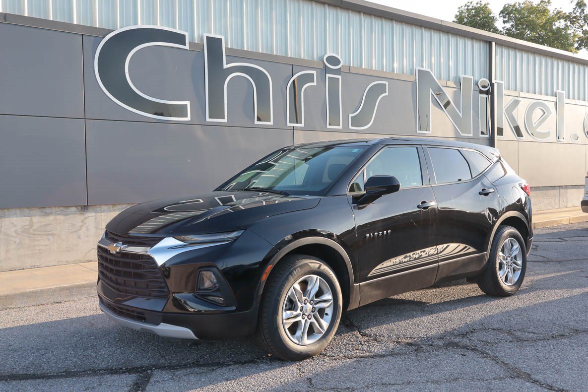 Used 2021 Chevrolet Blazer LT w/ LPO, Sport Package FWD image 1