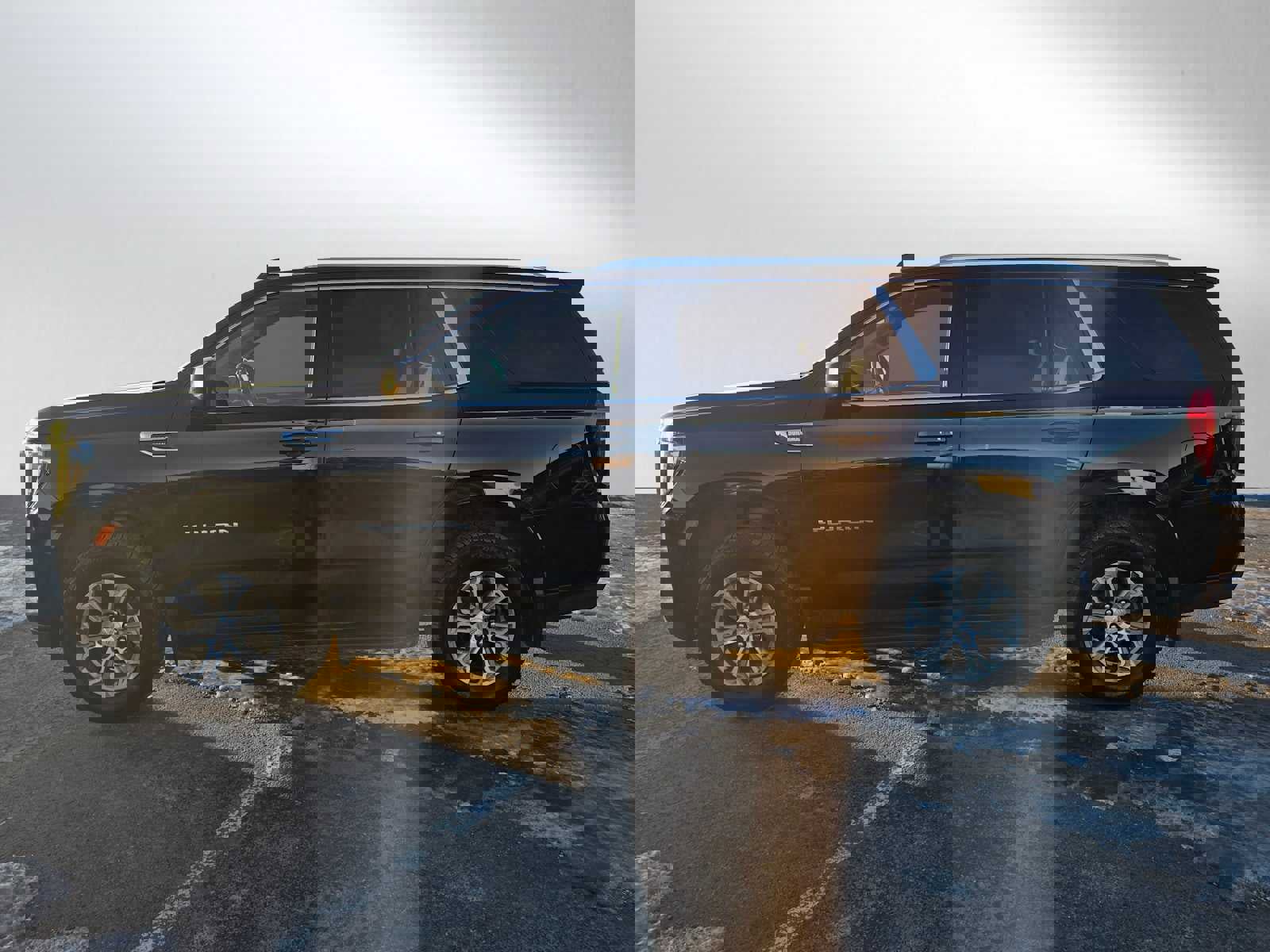 Used 2022 GMC Yukon SLE w/ Max Trailering Package image 6