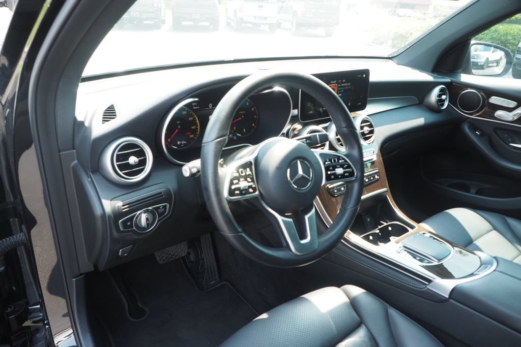 Used 2020 Mercedes-Benz GLC 300 4MATIC Coupe image 13