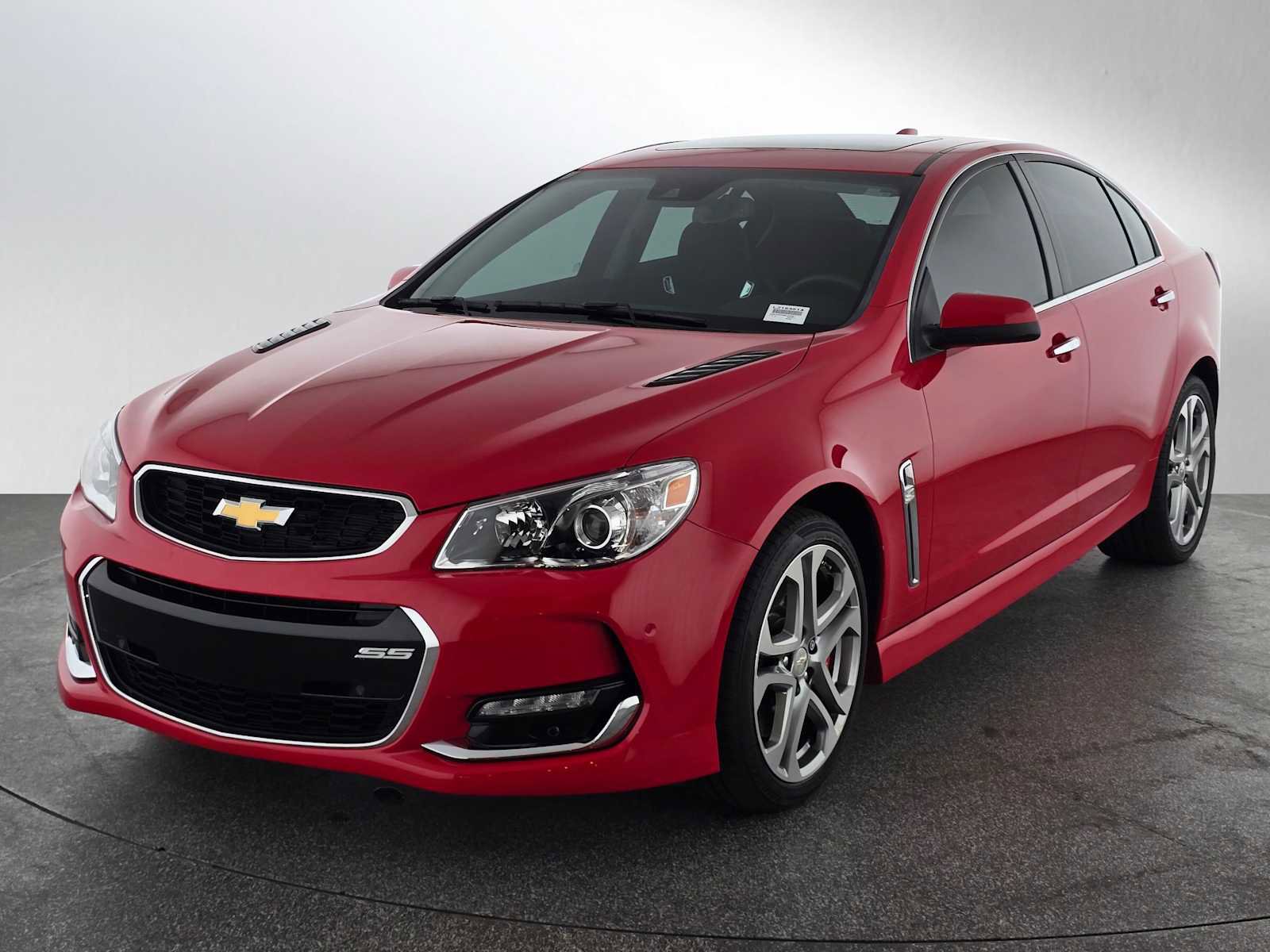 Used 2016 Chevrolet SS image 3