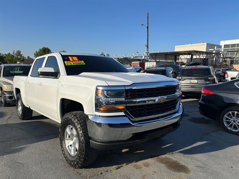 Used 2018 Chevrolet Silverado 1500 LT w/ All Star Edition RWD image 2