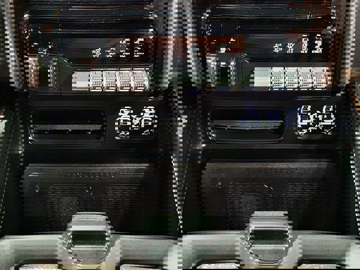 Used 2024 RAM 2500 Limited w/ Safety Group image 41